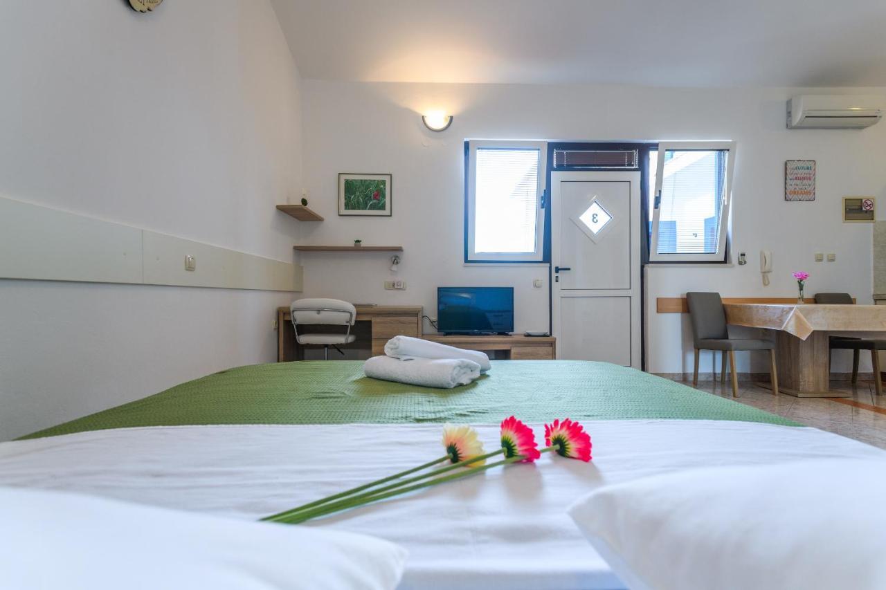 Apartmani Nena Zadar Bagian luar foto