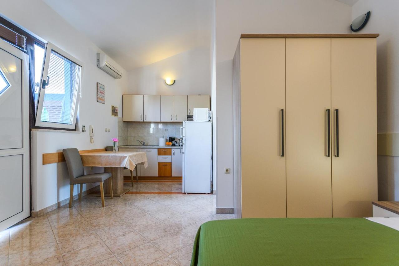 Apartmani Nena Zadar Bagian luar foto